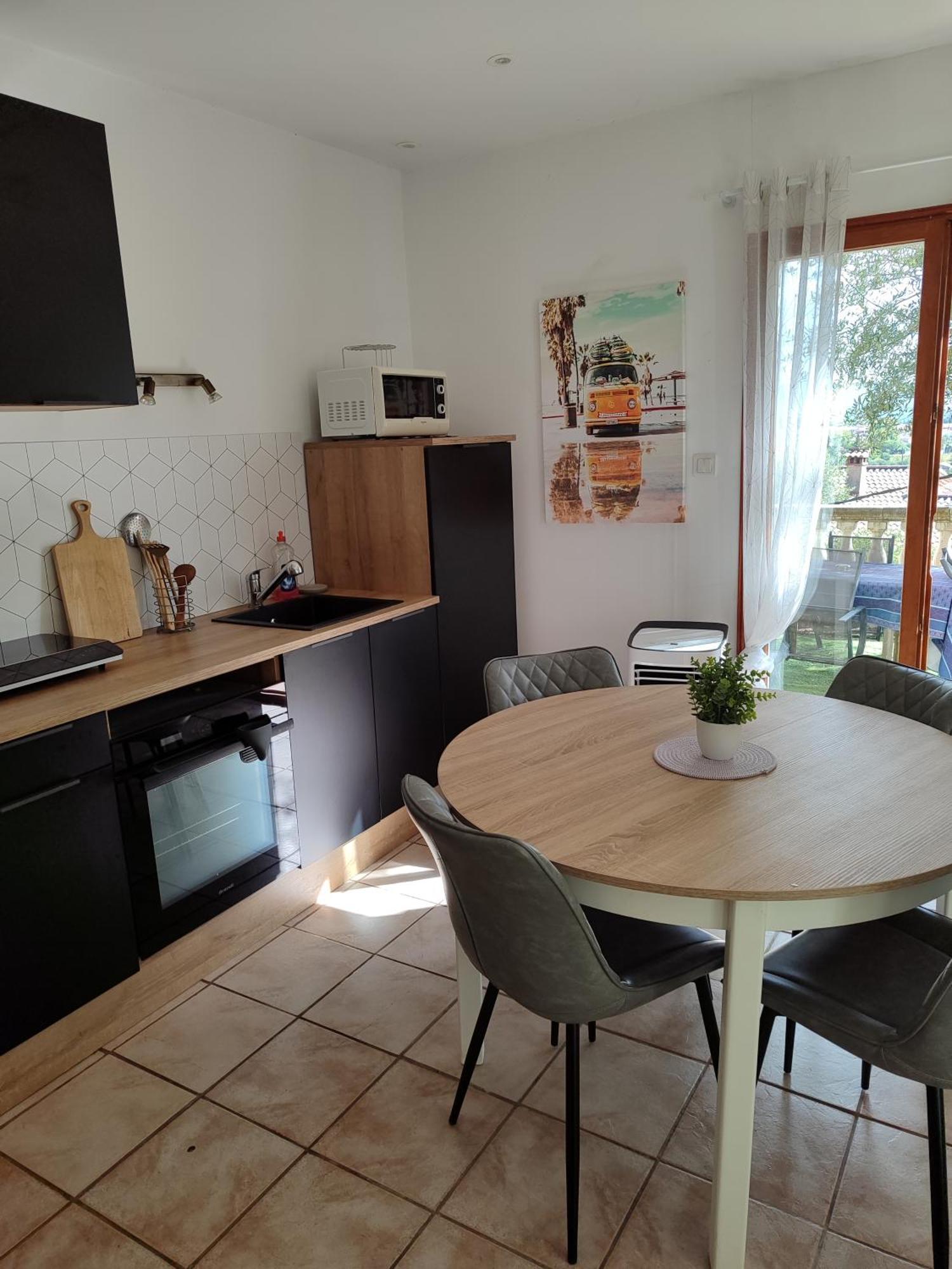 T2 En Rez De Chaussee De Villa A Cuers Dış mekan fotoğraf